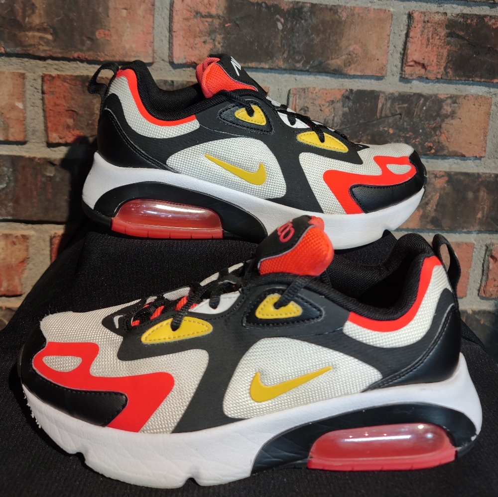 Youth Nike Air Max 200 GS Running Sneakers